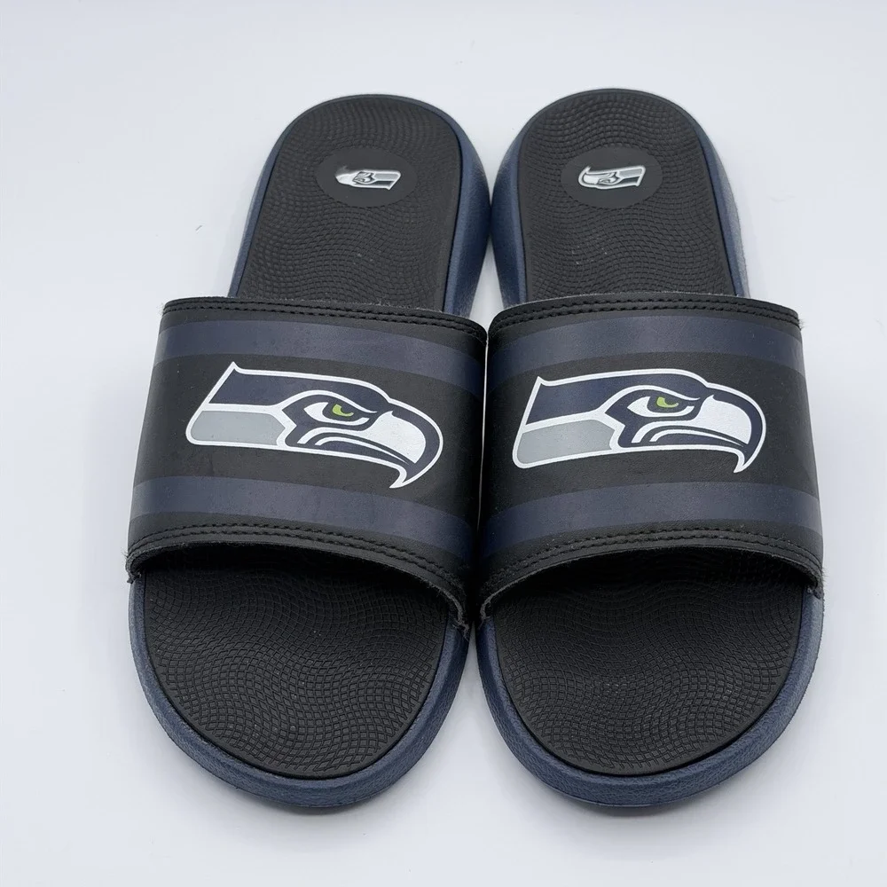 Seattle Seahawks NFL Mens FOCO Slide Sandals Training Camp Gel Slides Sz L 11-12